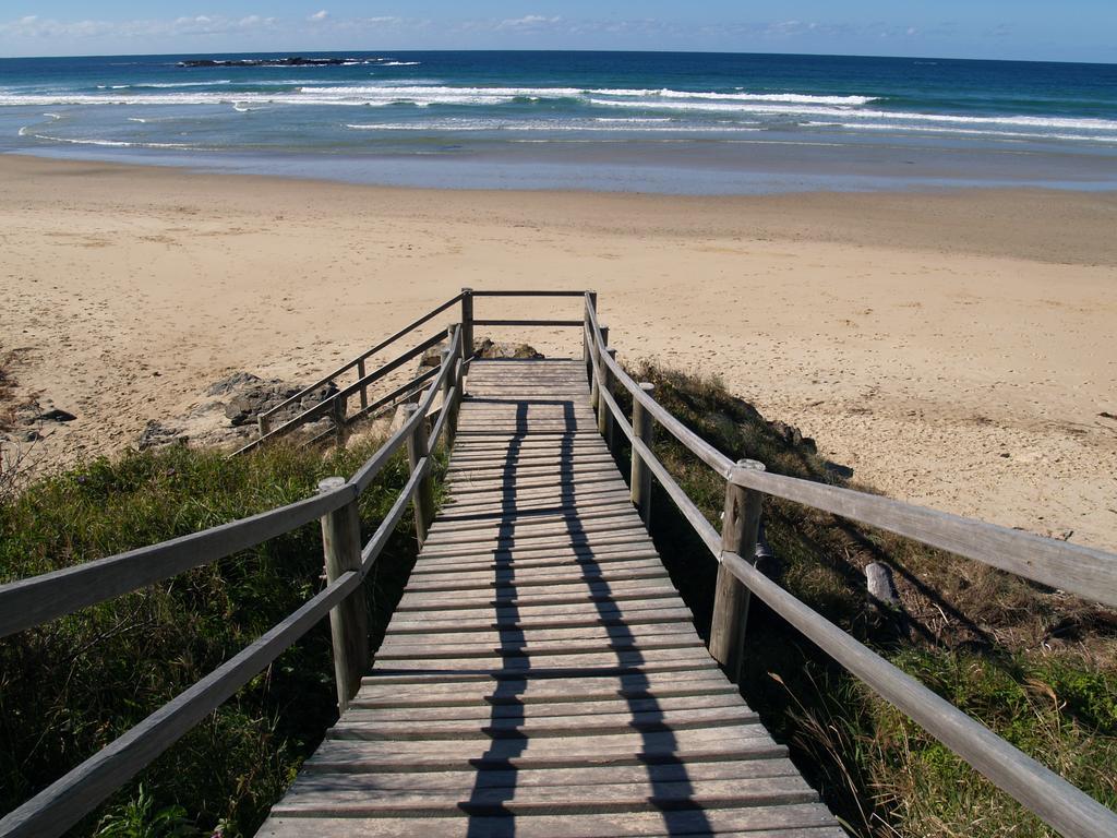 Safety Beach Bungalows Woolgoolga Exterior photo